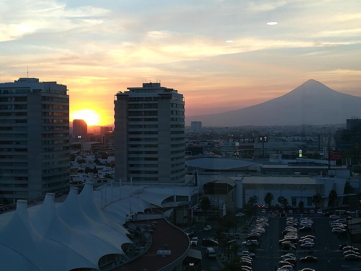 La Quinta By Wyndham Puebla Palmas Angelopolis Hotell Eksteriør bilde